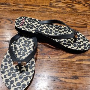 Coach Signature Logo Bow Flip Flop